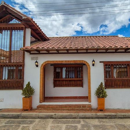 Apartahotel Saquenzipa Villa de Leyva Buitenkant foto