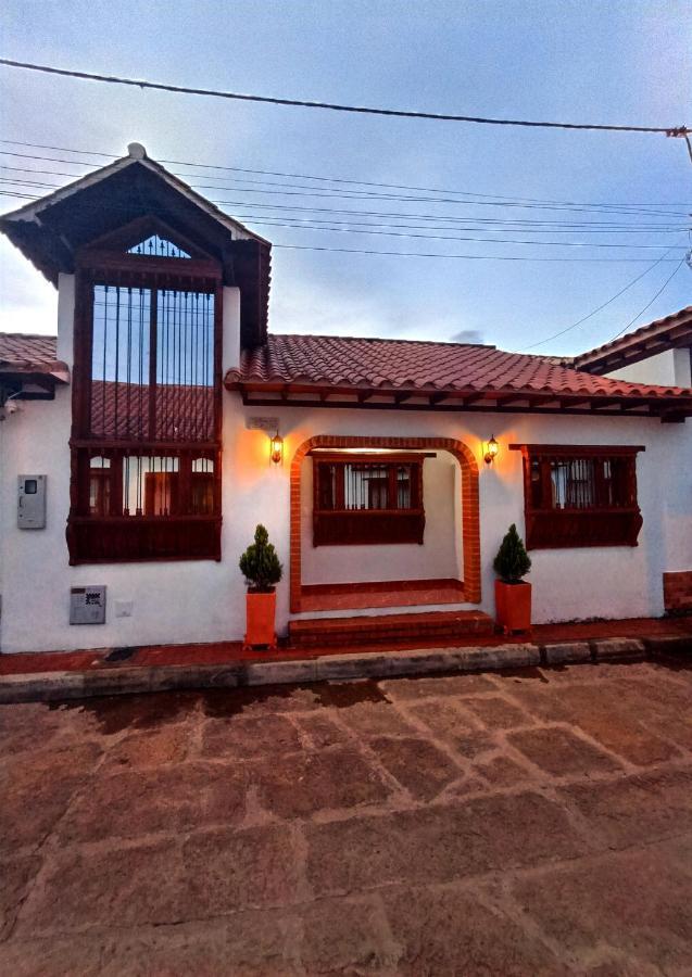 Apartahotel Saquenzipa Villa de Leyva Buitenkant foto